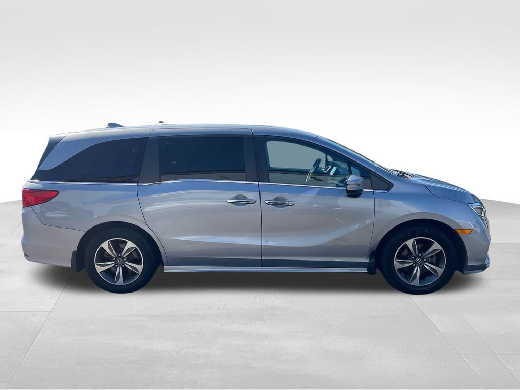 Used 2018 Honda Odyssey Touring image 9