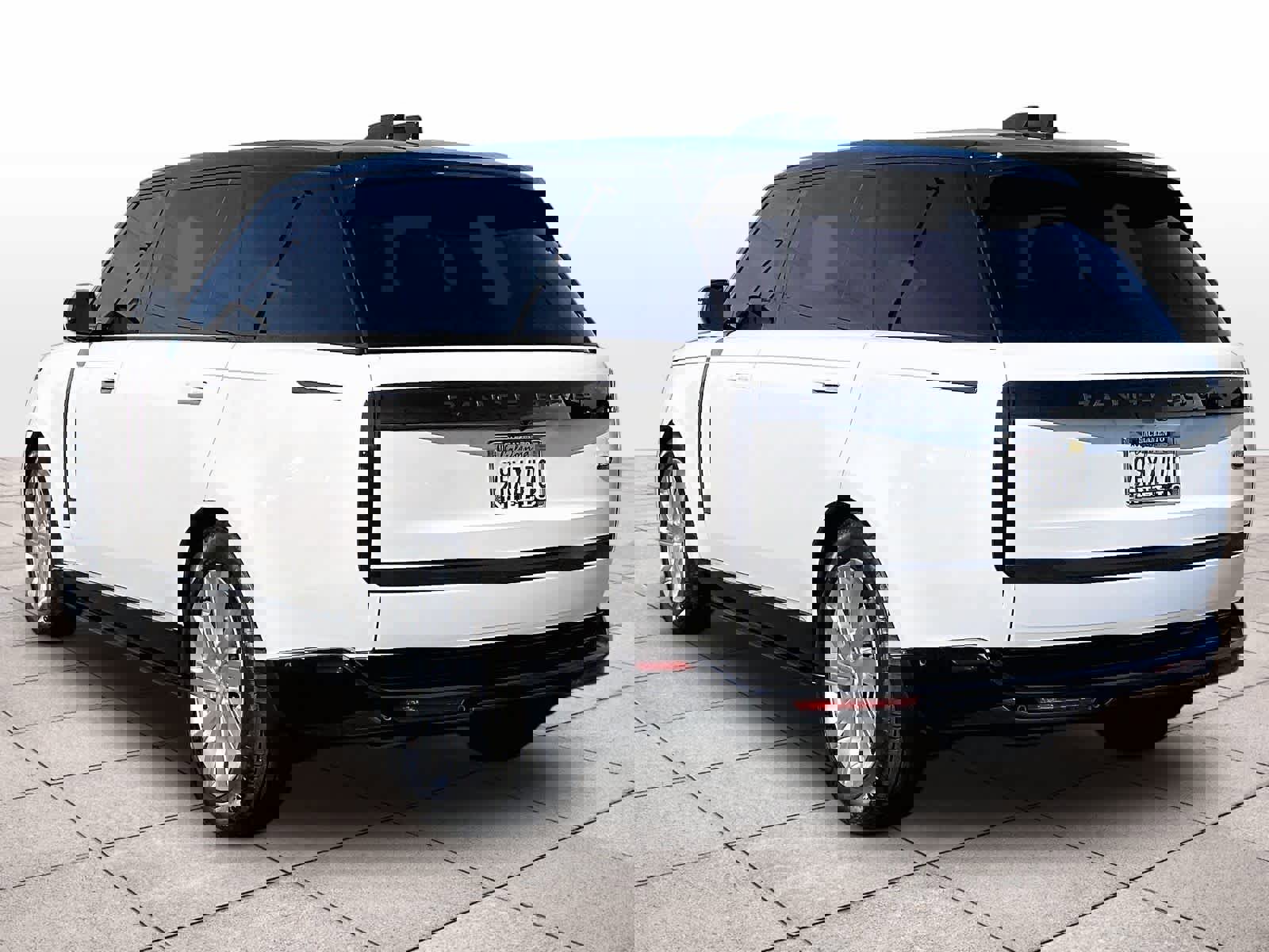 Used 2023 Land Rover Range Rover Long Wheelbase SE image 14