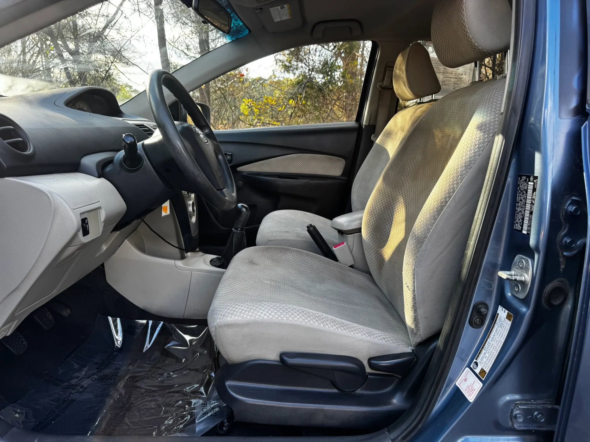 Used 2007 Toyota Yaris S image 8