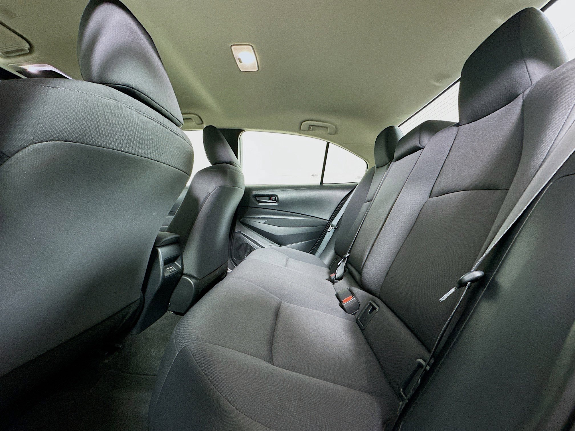 Used 2023 Toyota Corolla LE w/ Carpet Mat Package (TMS) image 26