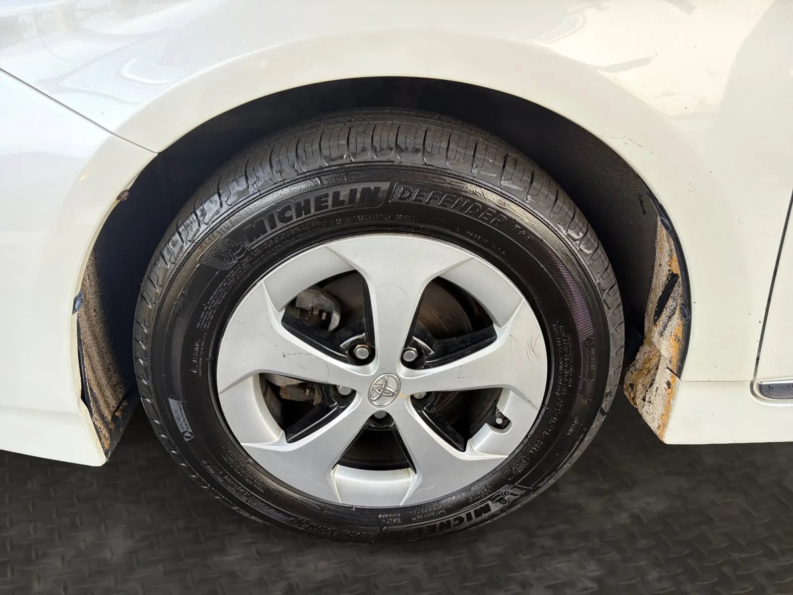 Used 2013 Toyota Prius Two FWD image 30
