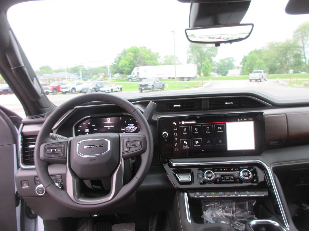 New 2026 GMC Sierra 2500 Denali Ultimate AWD/4WD image 17