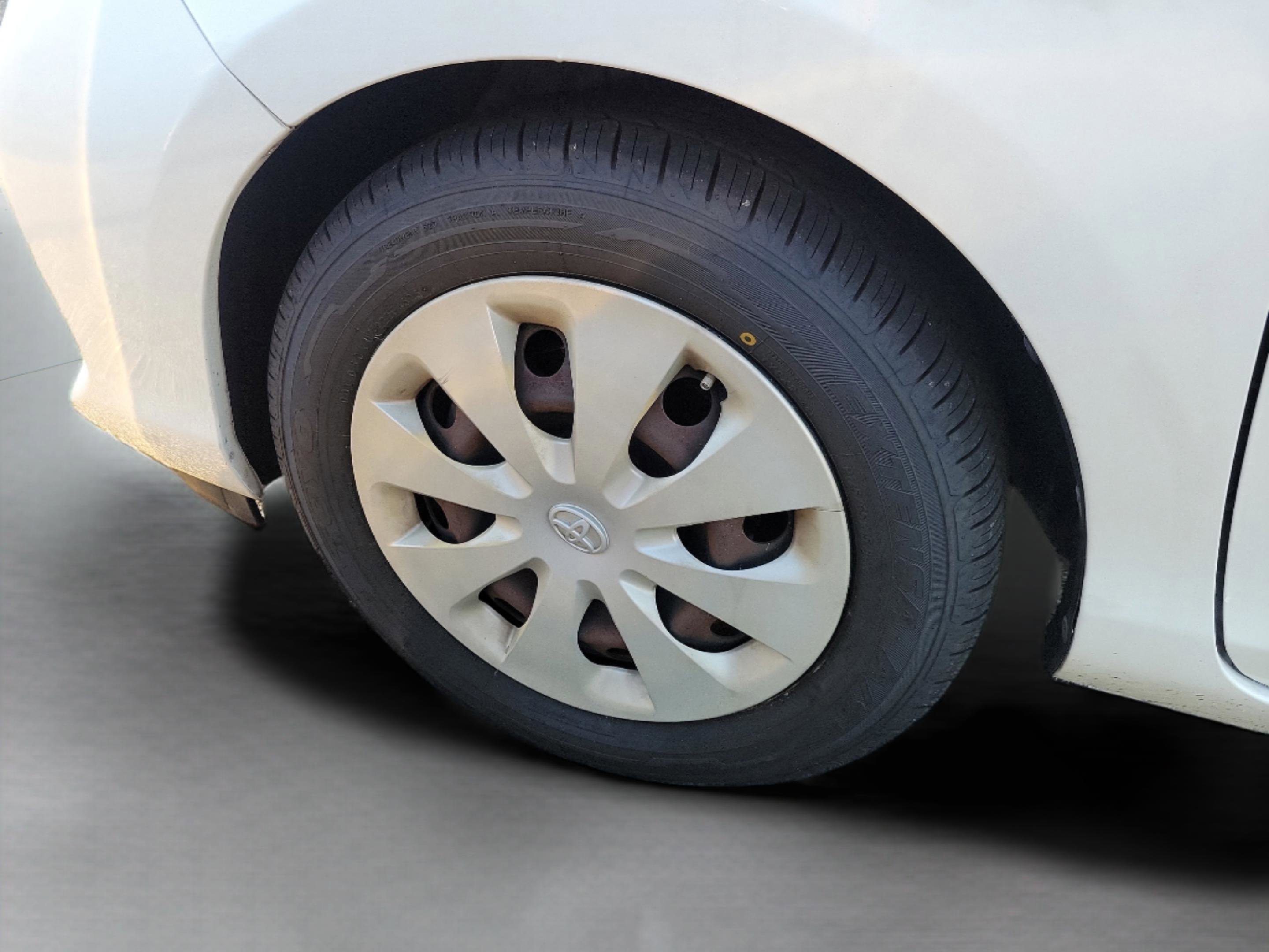 Used 2012 Toyota Prius C One image 30