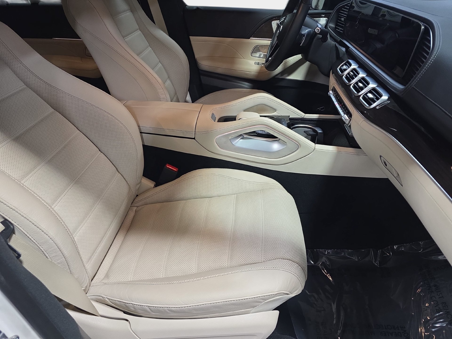 Used 2024 Mercedes-Benz GLE 450 4MATIC image 10