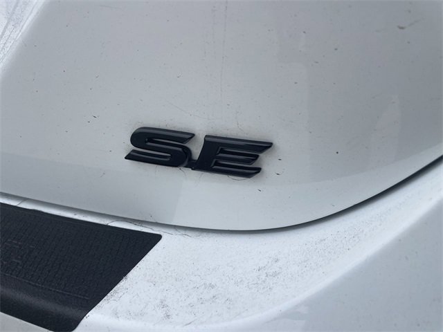Used 2023 Toyota Camry SE image 30