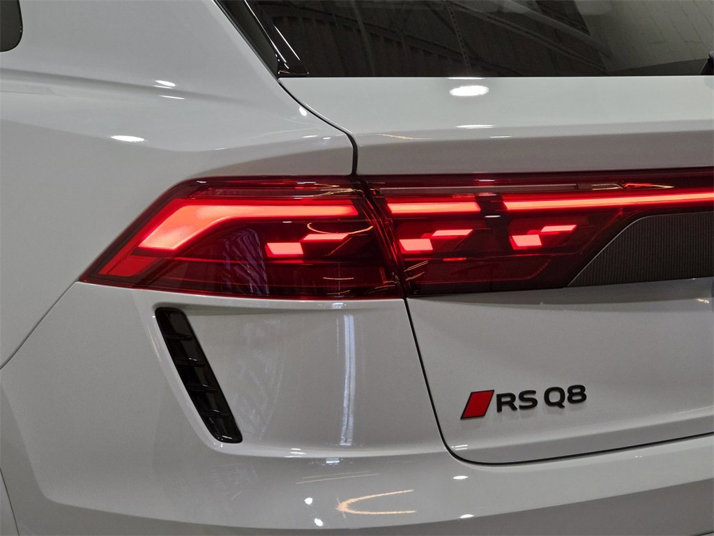 New 2026 Audi RS Q8 performance image 35