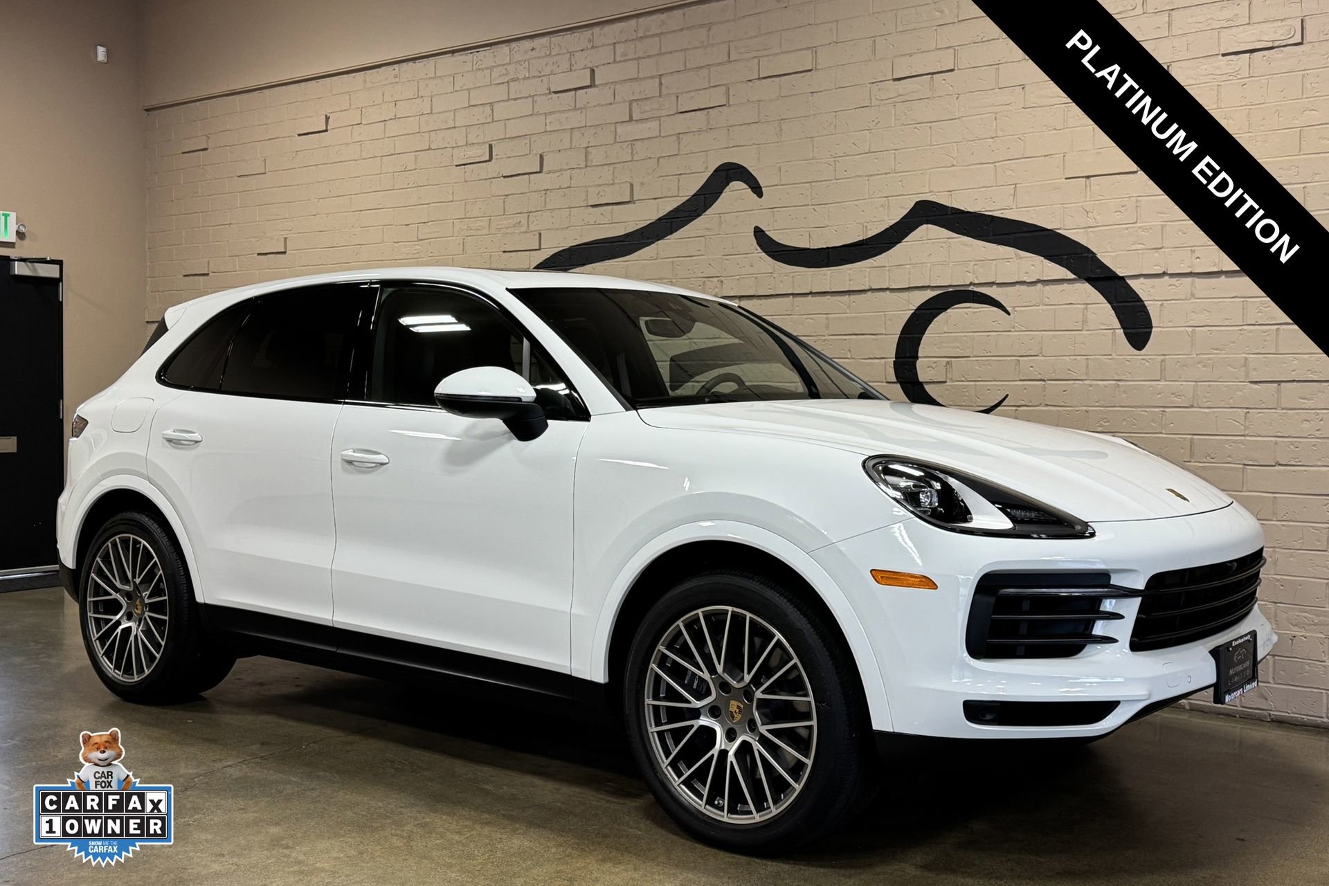 Used 2023 Porsche Cayenne Platinum Edition AWD/4WD image 1