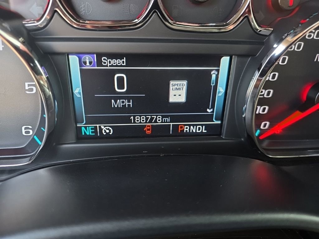 Used 2018 Chevrolet Silverado 1500 High Country image 21