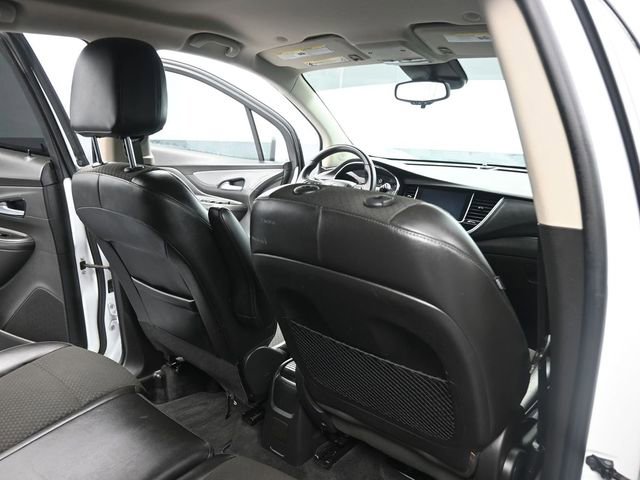 Used 2021 Buick Encore Preferred image 29