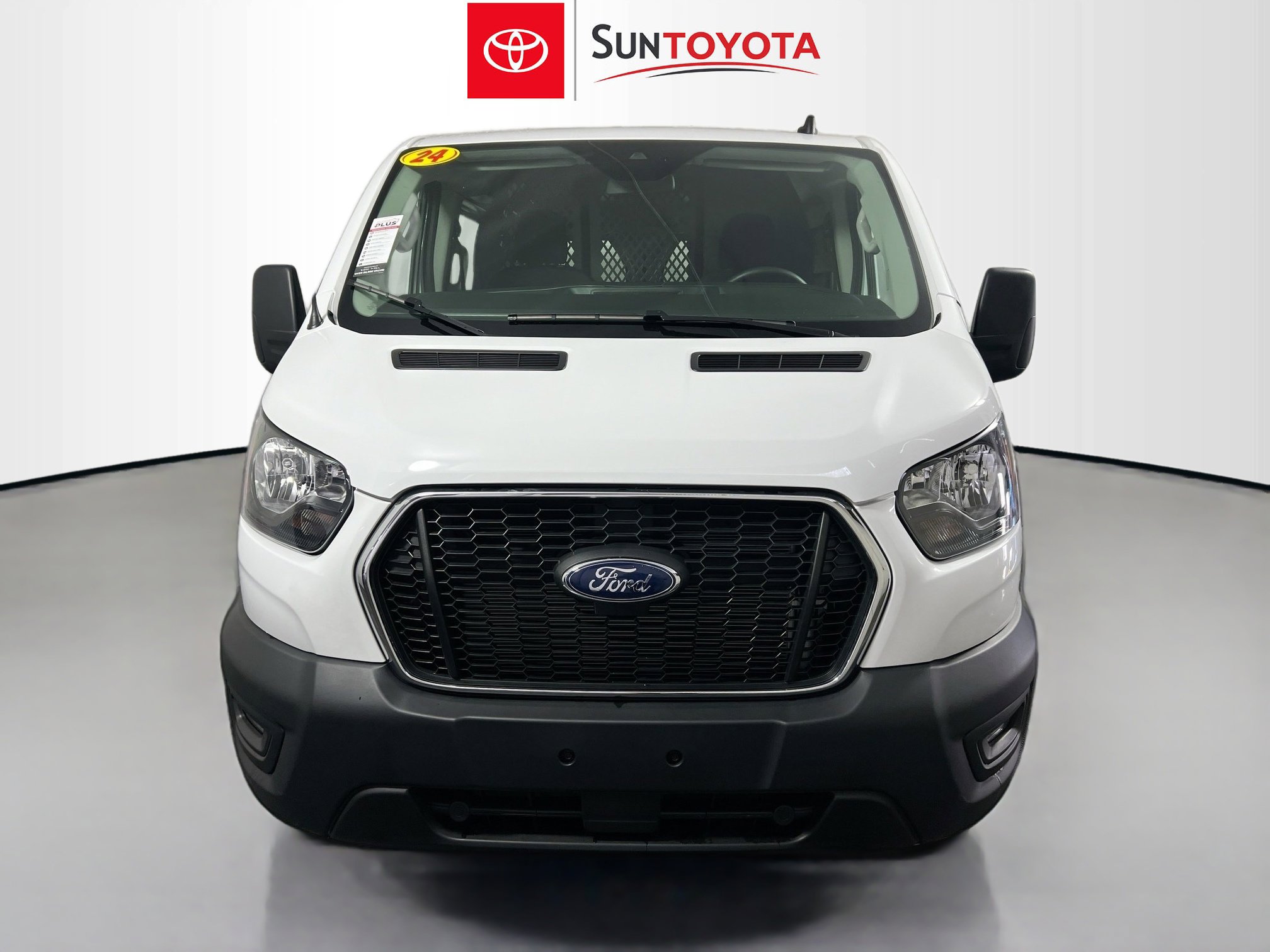 Used 2024 Ford Transit 250 Low Roof w/ Exterior Upgrade Package image 10