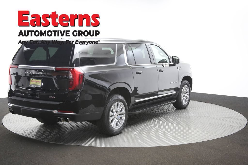 Used 2025 GMC Yukon XL Denali AWD/4WD image 45