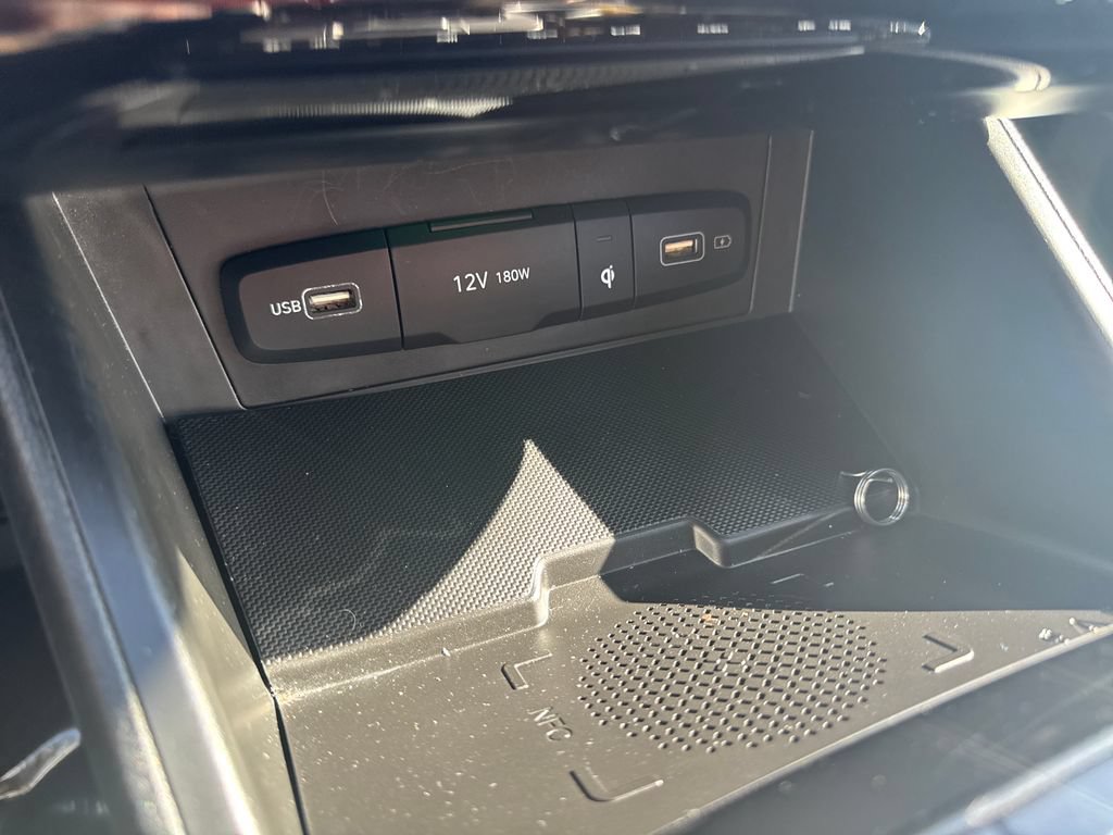 Certified 2024 Hyundai Tucson Limited AWD/4WD image 45