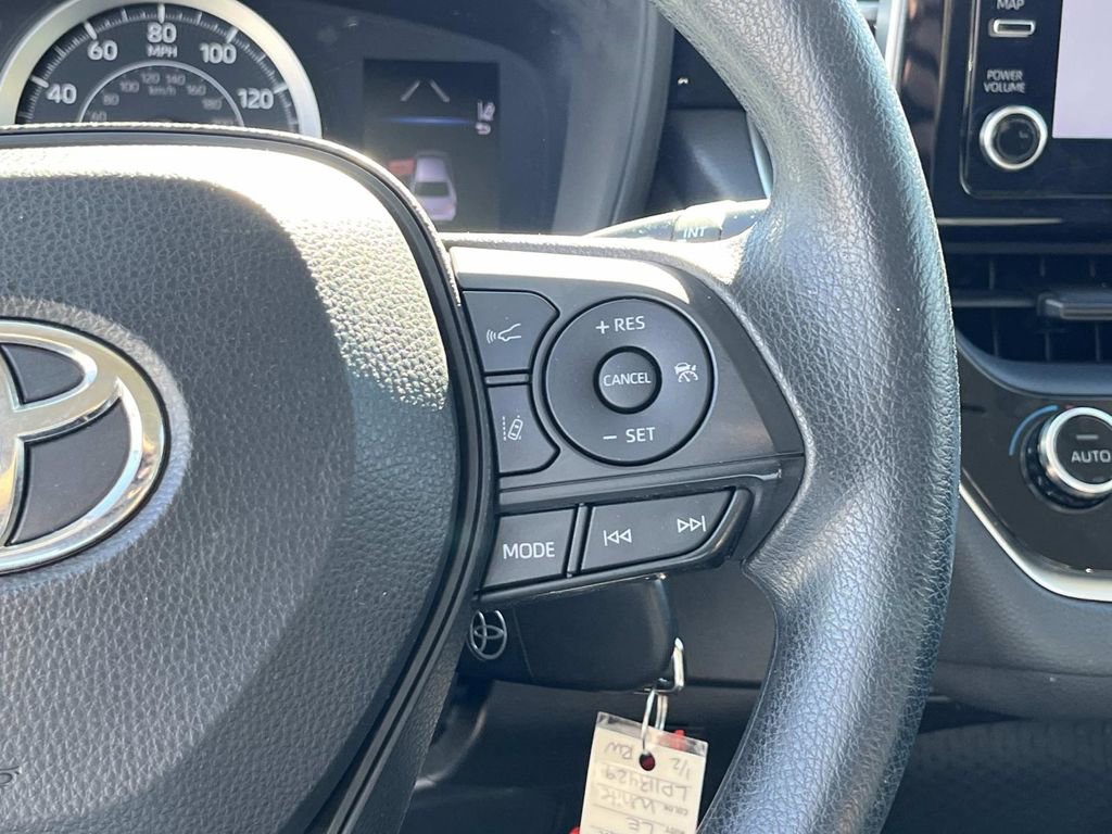 Used 2020 Toyota Corolla LE image 27