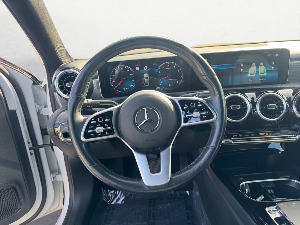 Used 2020 Mercedes-Benz A 220 4MATIC w/ Premium Package image 12