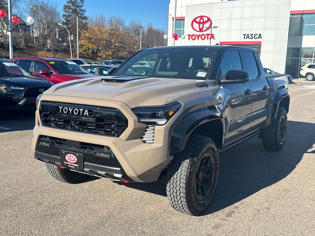 Used 2025 Toyota Tacoma TRD Pro image 3