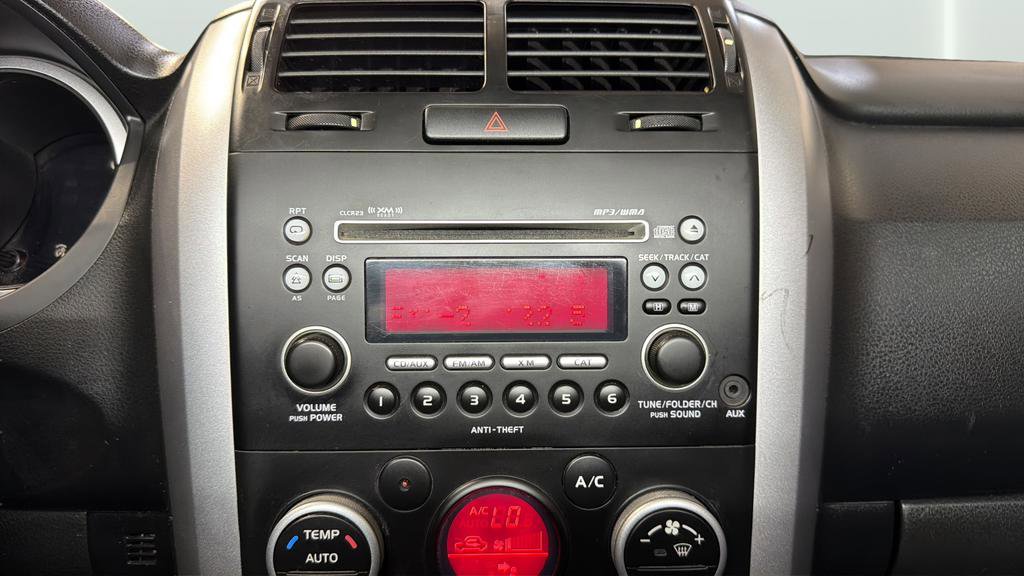 Used 2010 Suzuki Grand Vitara Premium image 25