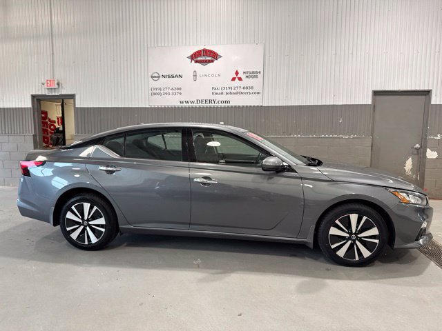 Used 2019 Nissan Altima 2.5 SV AWD/4WD image 3