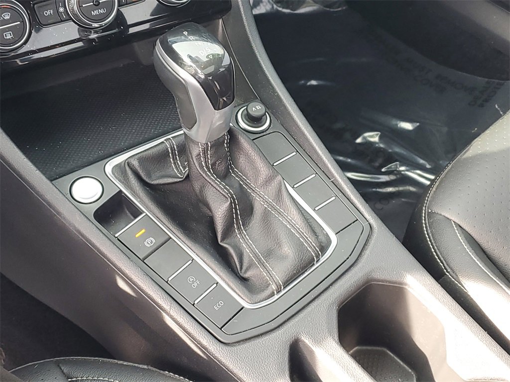 Used 2022 Volkswagen Jetta SE image 24