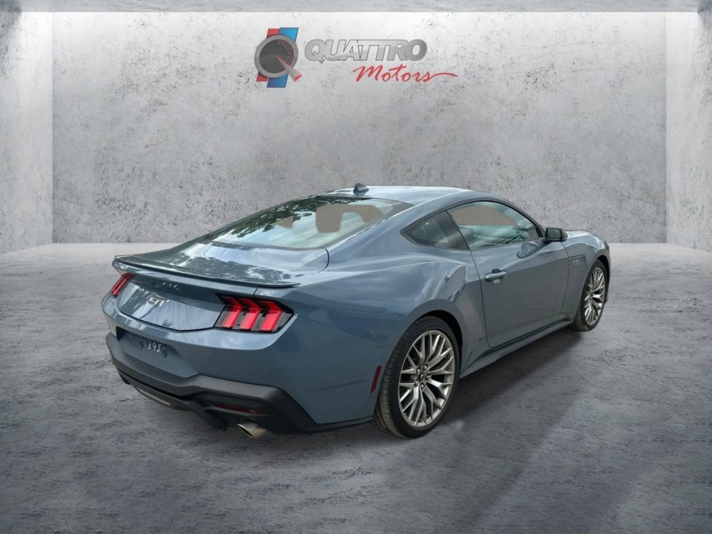 Used 2025 Ford Mustang GT Premium RWD image 6