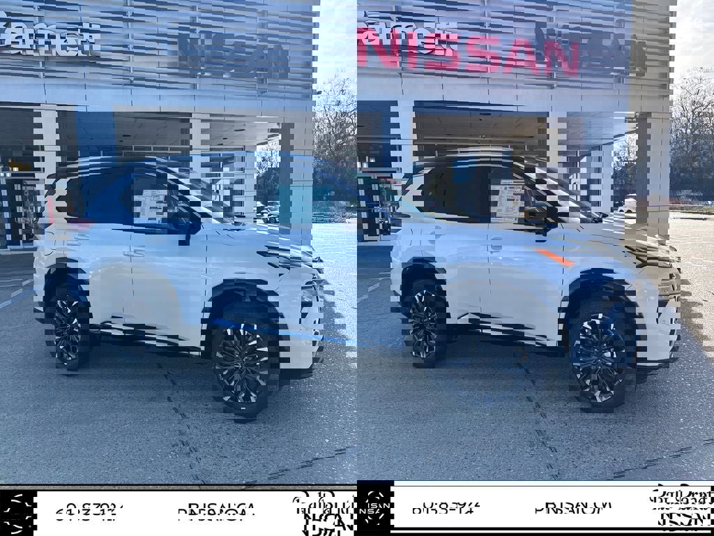 New 2026 Nissan Rogue Platinum image 4