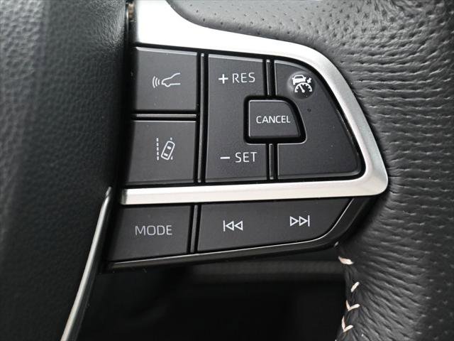 Certified 2025 Toyota Sienna XSE w/ XSE Plus Package AWD/4WD image 20