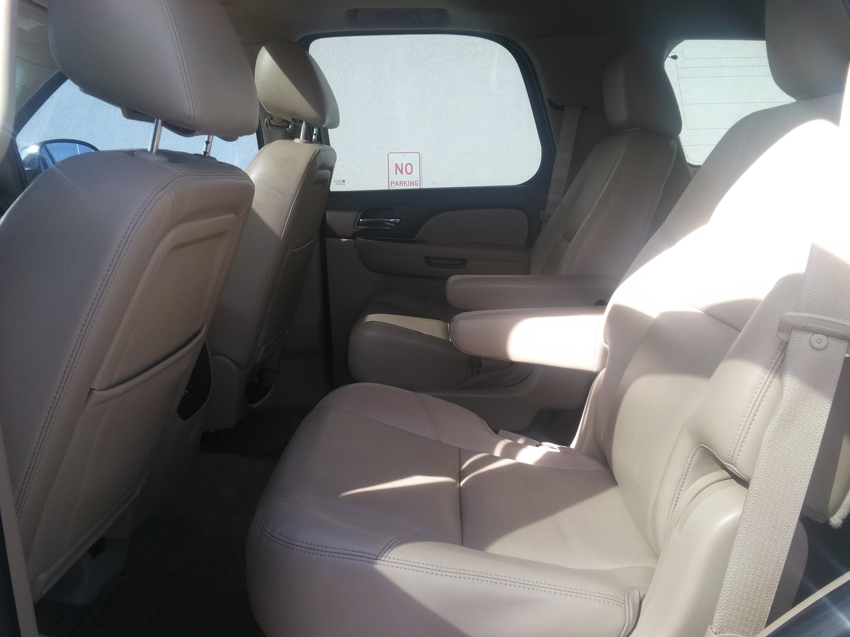 Used 2014 Chevrolet Tahoe LTZ AWD/4WD image 10