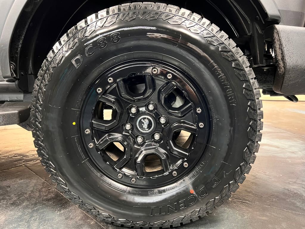 Used 2022 Ford Bronco Wildtrak image 33