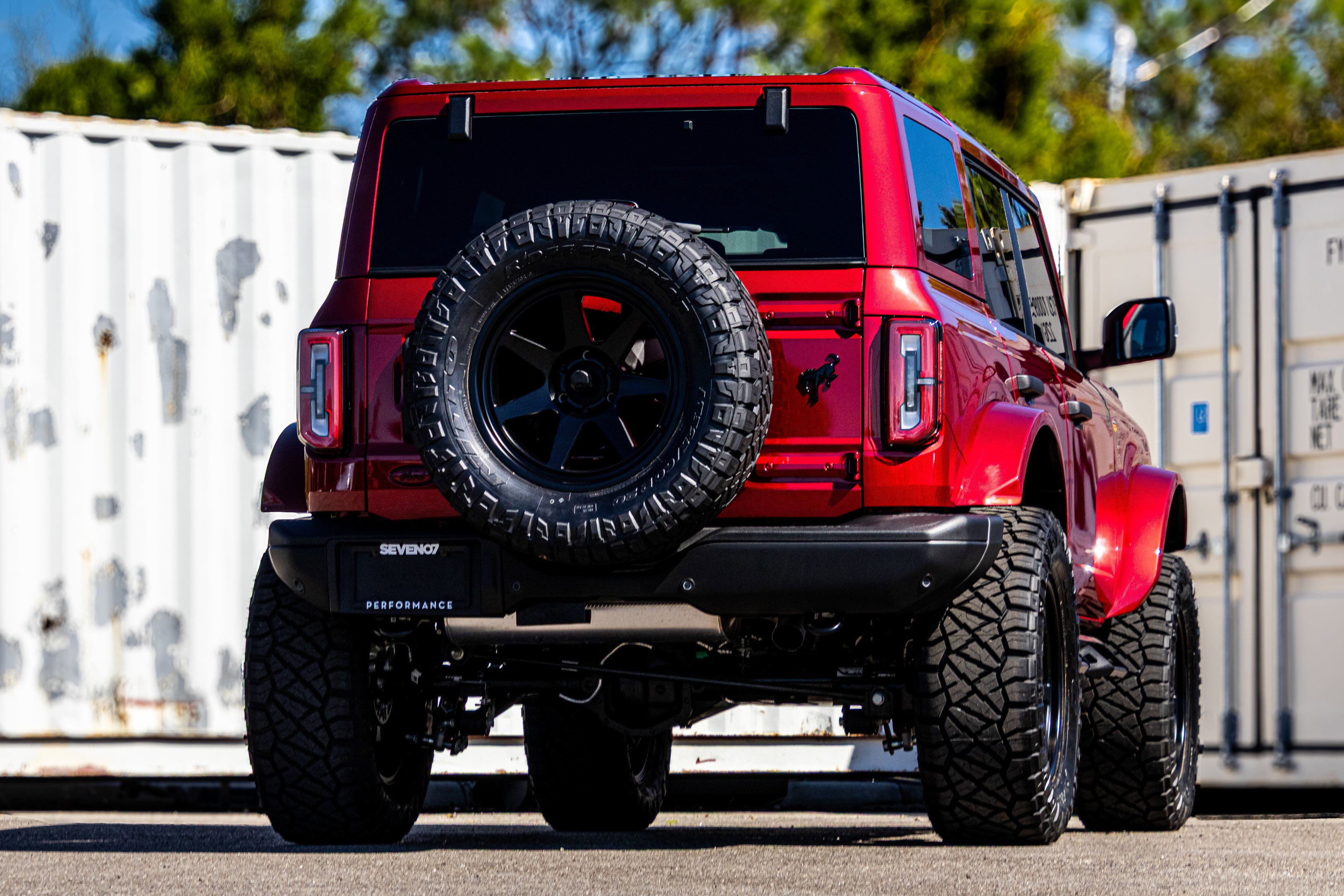 New 2025 Ford Bronco Badlands image 3