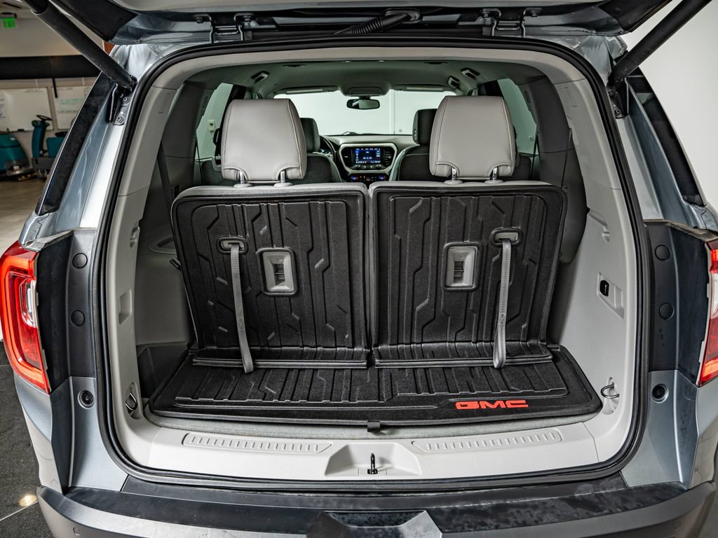 Used 2020 GMC Acadia SLT FWD image 37