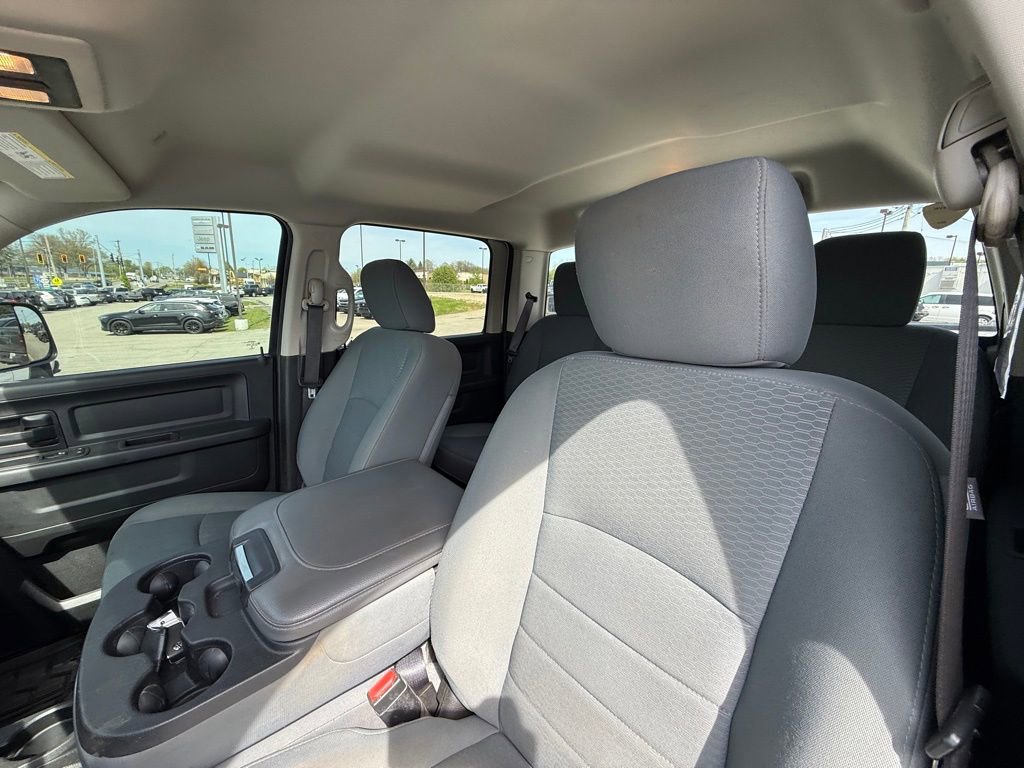 Used 2018 RAM 2500 Tradesman w/ Chrome Appearance Group image 15