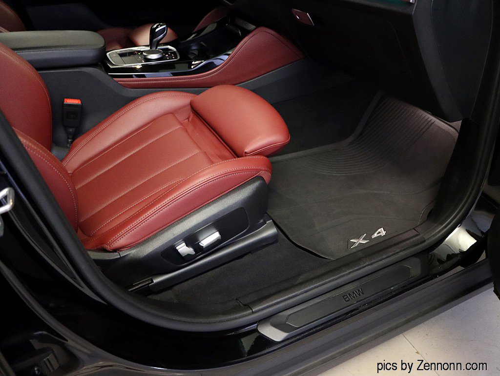 Certified 2023 BMW X4 xDrive30i w/ Premium Package image 33