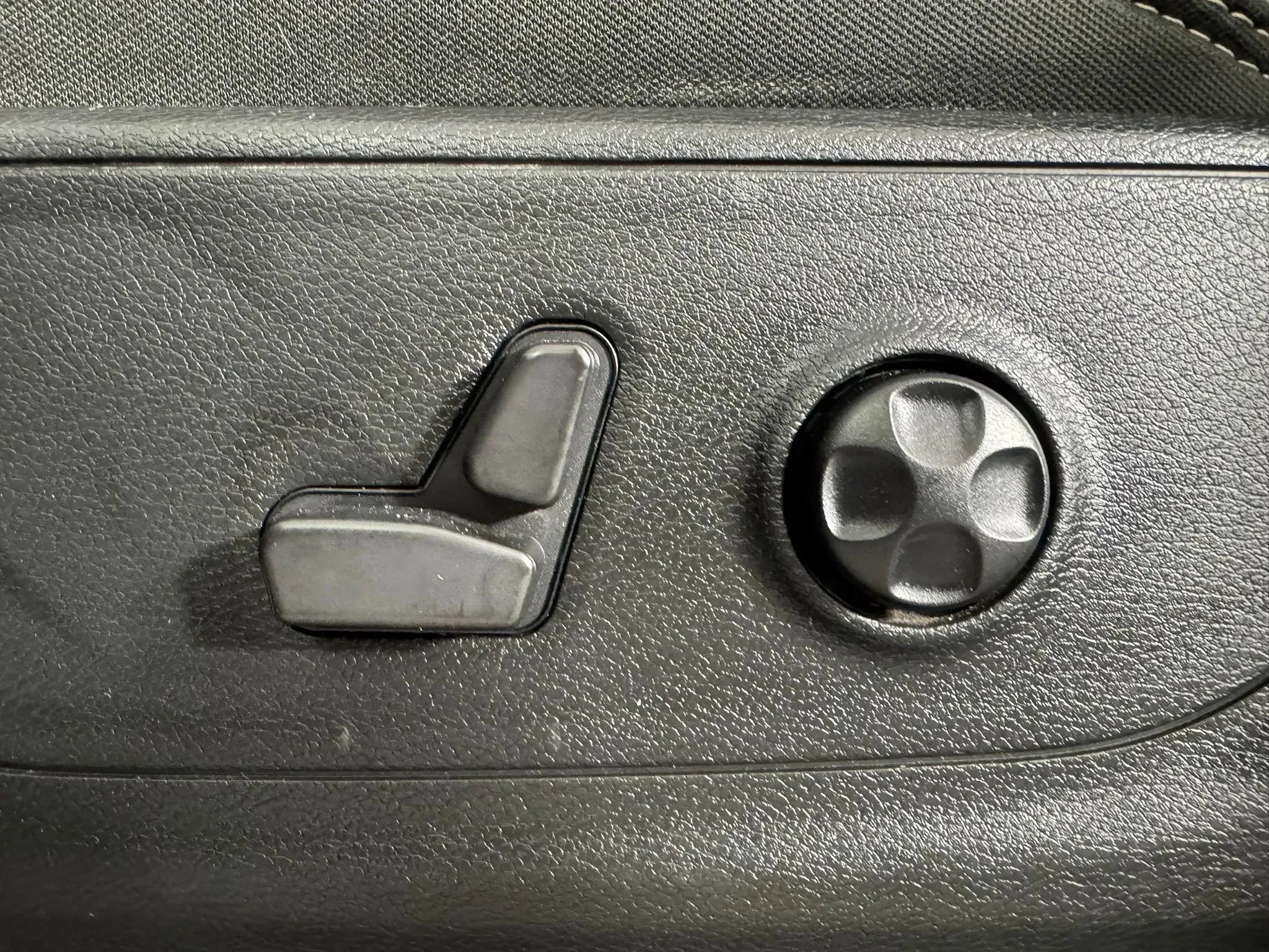 Used 2021 RAM 1500 Big Horn AWD/4WD image 32