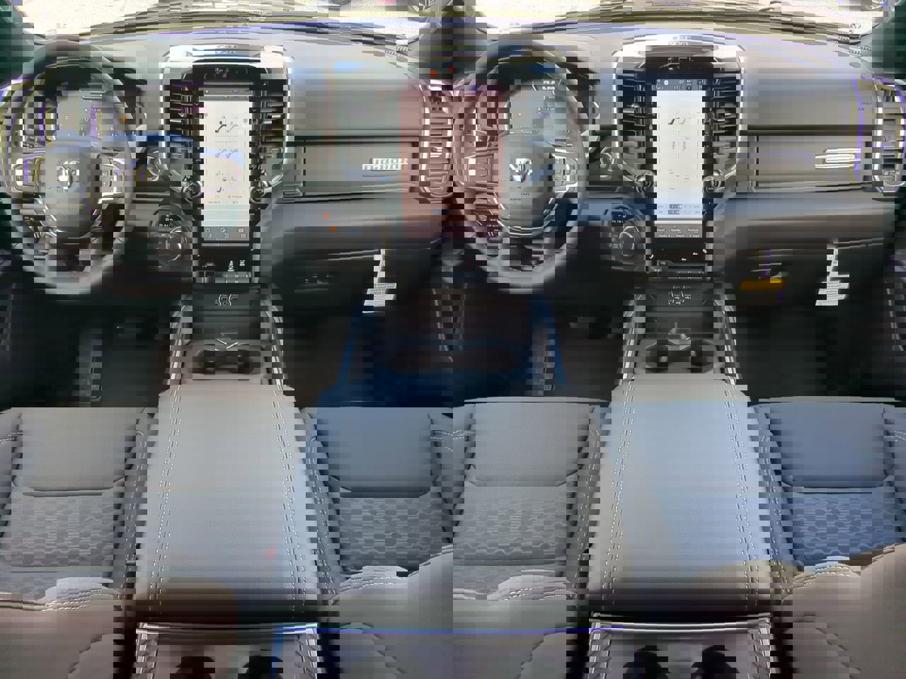 New 2026 RAM 1500 Big Horn AWD/4WD image 13