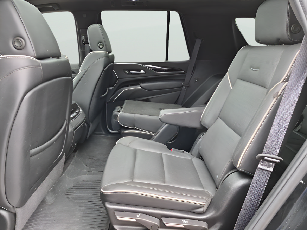 Used 2023 Cadillac Escalade Sport w/ Touring Package AWD/4WD image 37