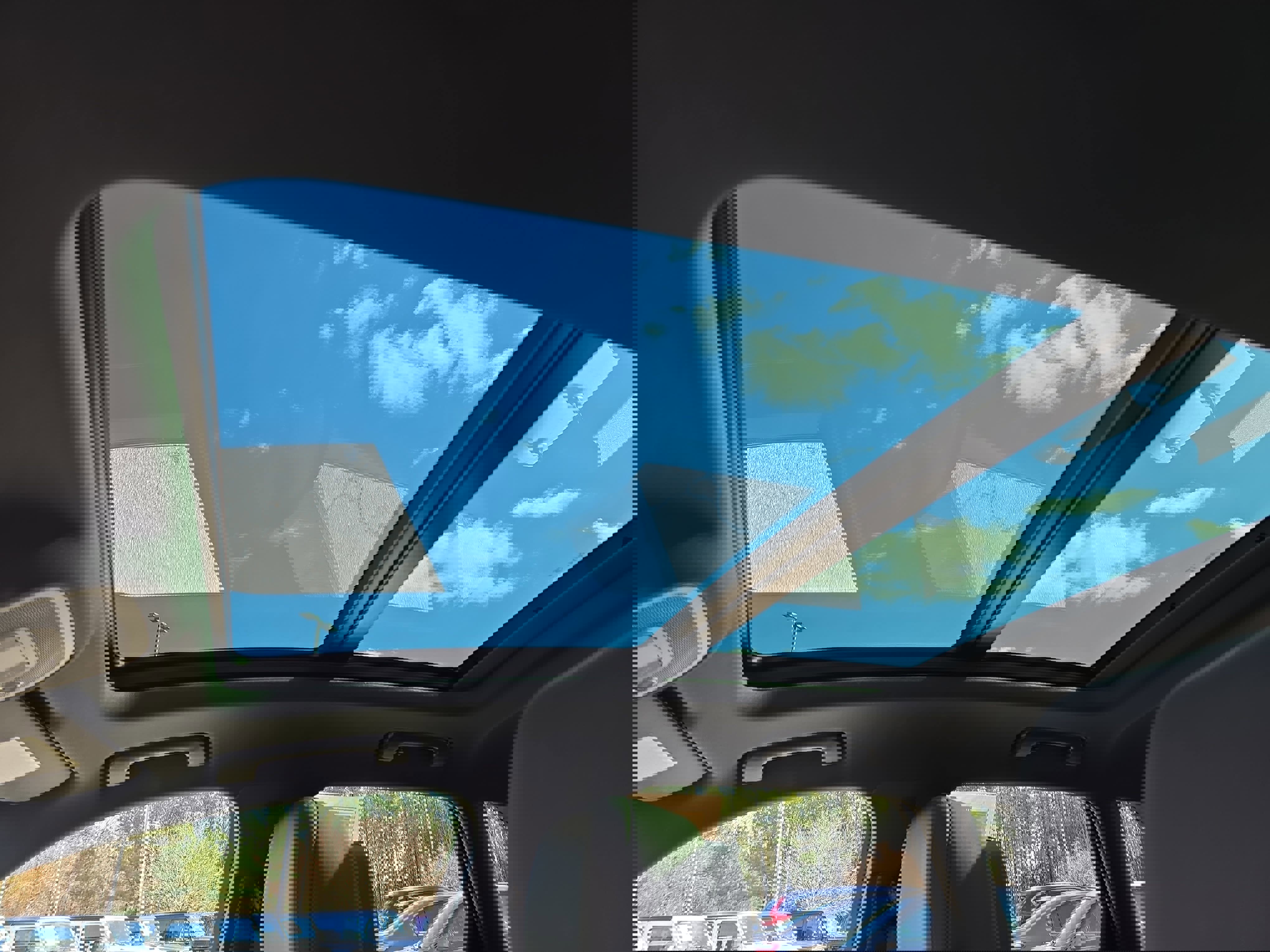 Used 2023 Audi Q3 2.0T Premium w/ Black Optic Package image 29