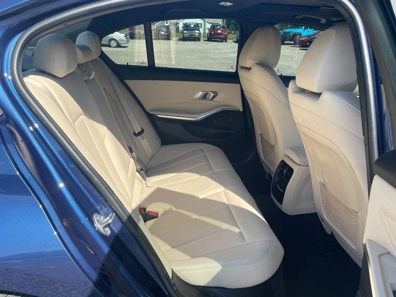 Used 2021 BMW 330i xDrive Sedan image 16
