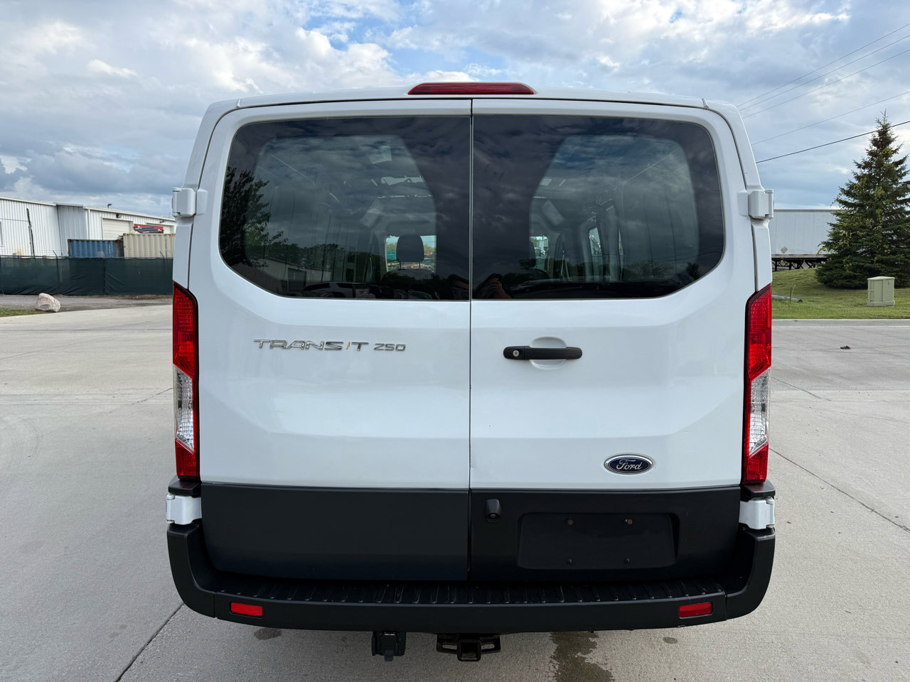 Used 2019 Ford Transit 250 130 Low Roof w/ Exterior Upgrade Package image 6