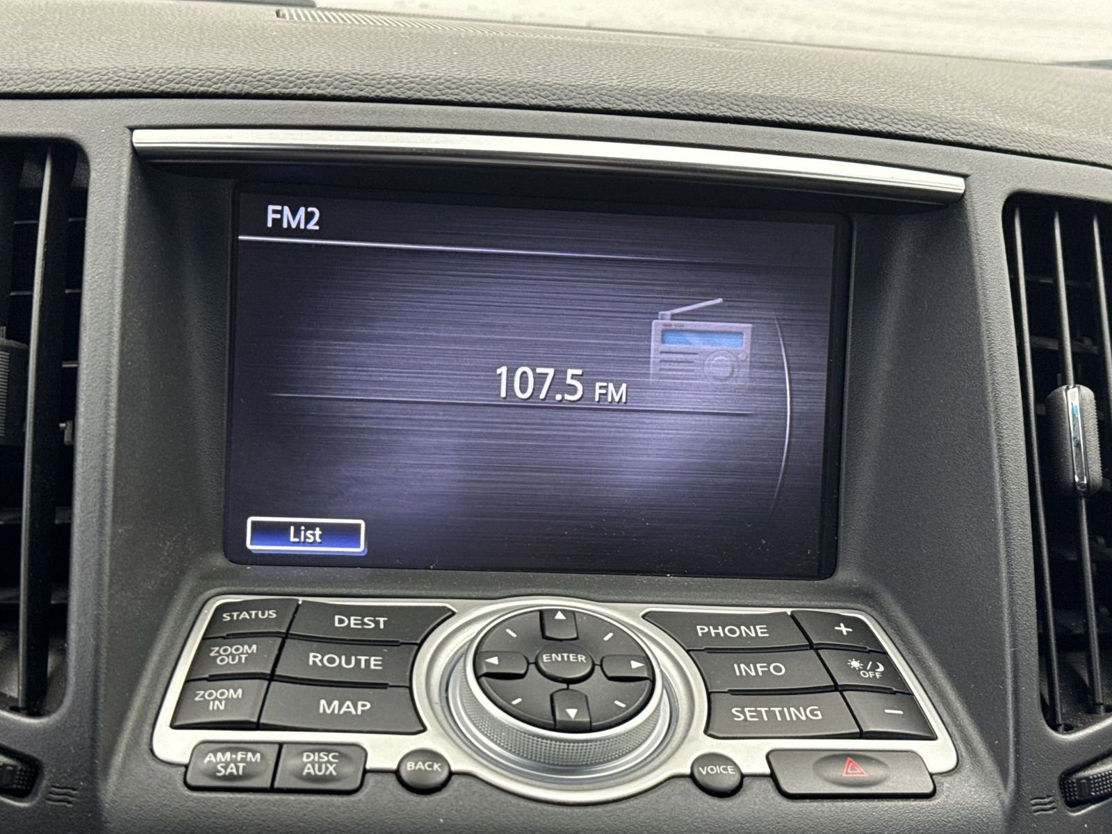 Used 2015 INFINITI Q60 Convertible w/ Premium Package image 25