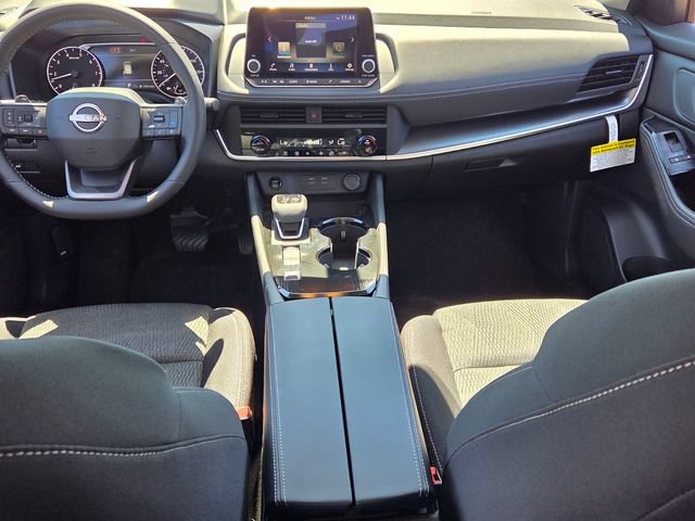 New 2026 Nissan Rogue SV FWD image 8