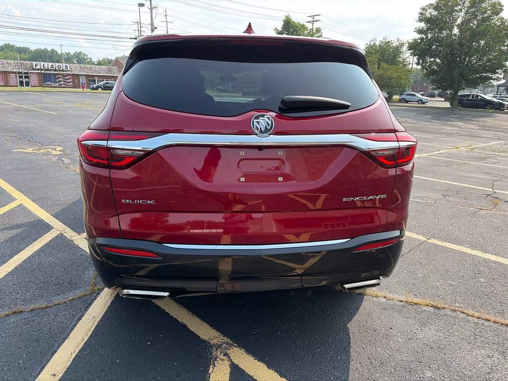 Used 2018 Buick Enclave Essence FWD image 7