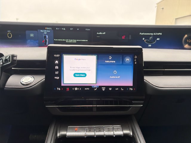 New 2026 Lincoln Nautilus Reserve AWD/4WD image 17