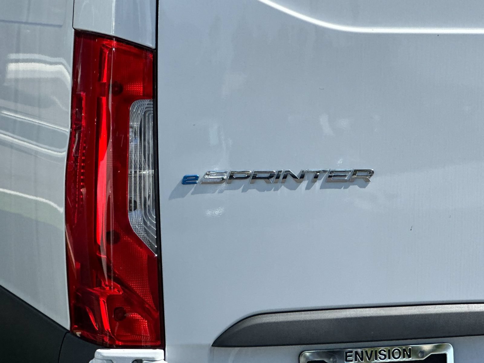 New 2025 Mercedes-Benz eSprinter 170 Cargo image 33