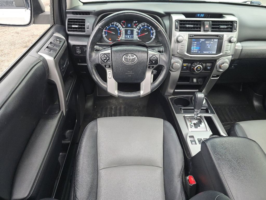 Used 2014 Toyota 4Runner SR5 Premium image 21