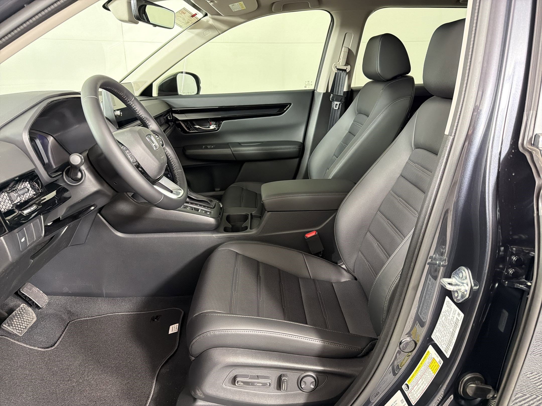 New 2026 Honda CR-V EX-L image 5