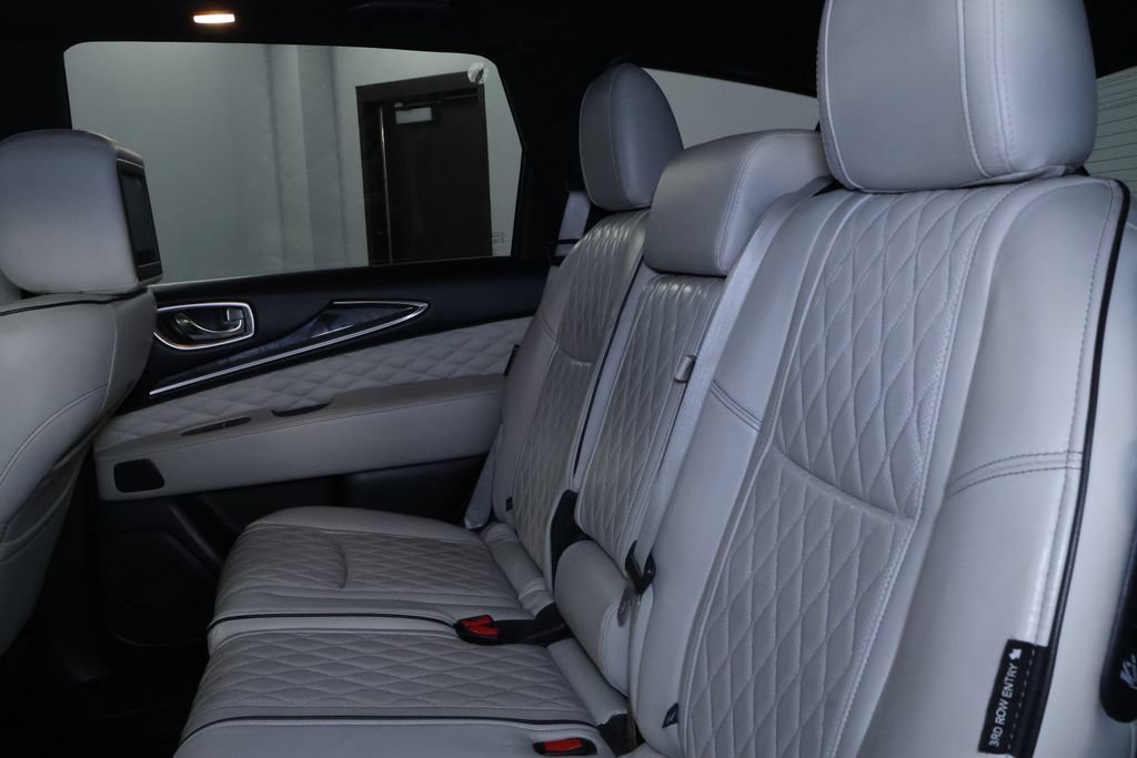 Used 2019 INFINITI QX60 Luxe w/ Limited Package AWD/4WD image 15