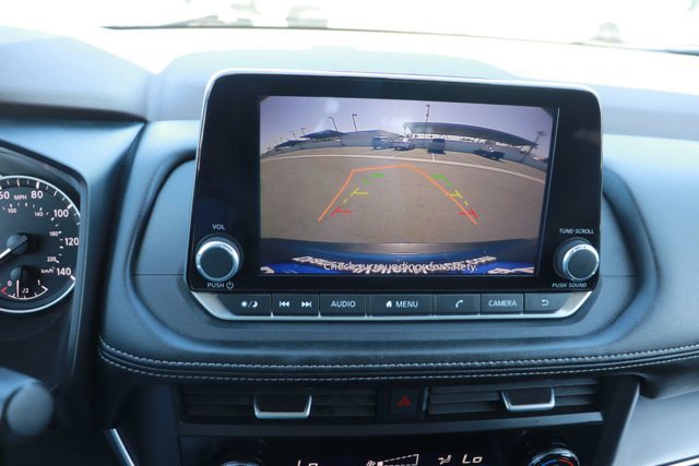 Used 2023 Nissan Rogue SV image 26