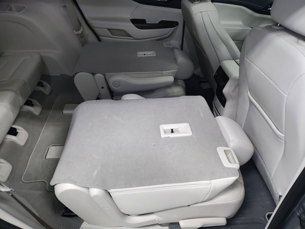 Used 2023 GMC Acadia Denali w/ Denali Ultimate Package image 13