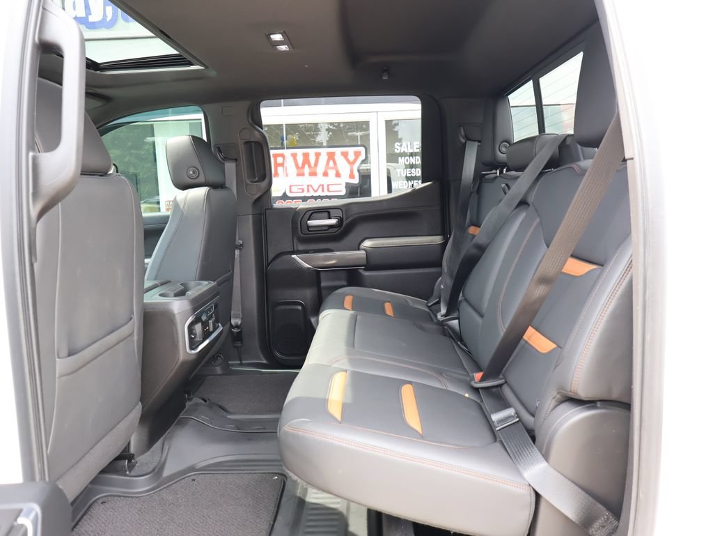 Used 2021 GMC Sierra 1500 AT4 w/ AT4 Premium Package AWD/4WD image 29