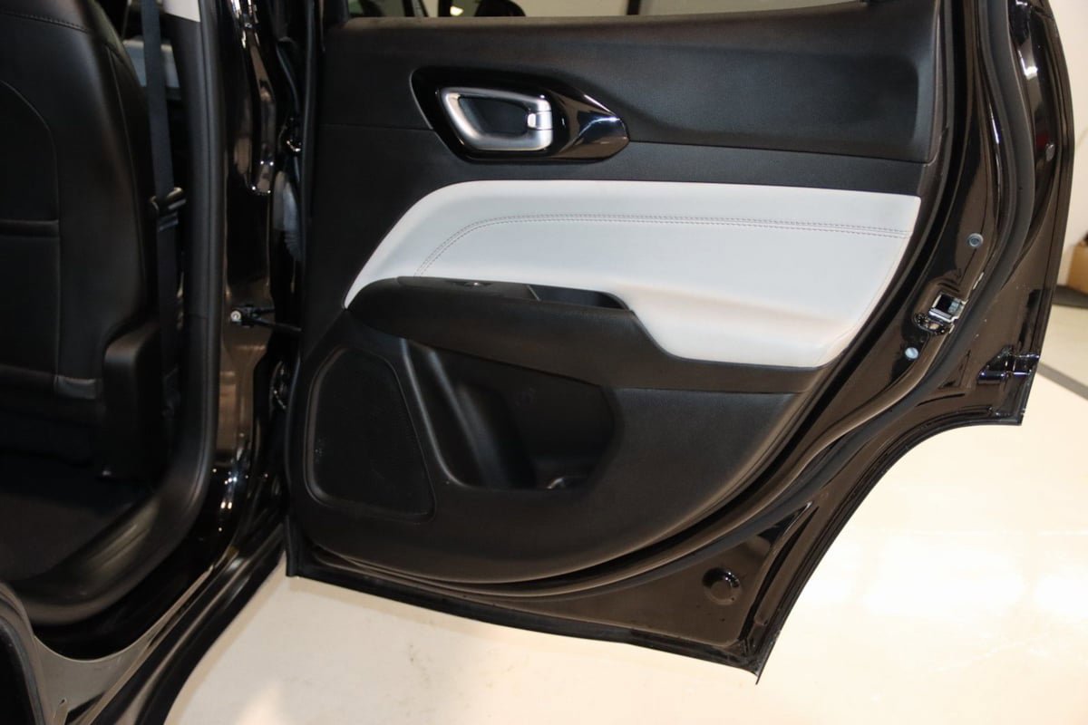 Used 2022 Jeep Compass Limited image 56