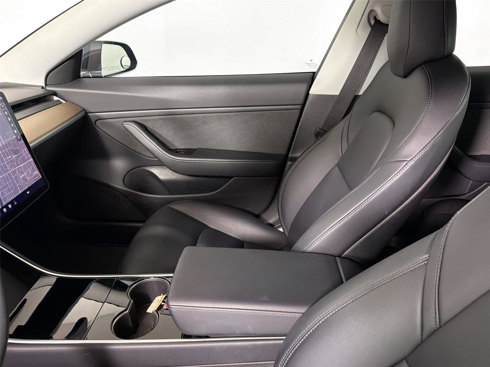 Used 2018 Tesla Model 3 Long Range RWD image 18